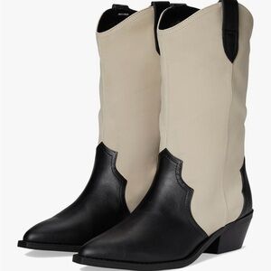 DV by Dolce Vita Black and Cream Heeled Boots Cowboy Boots Size 8